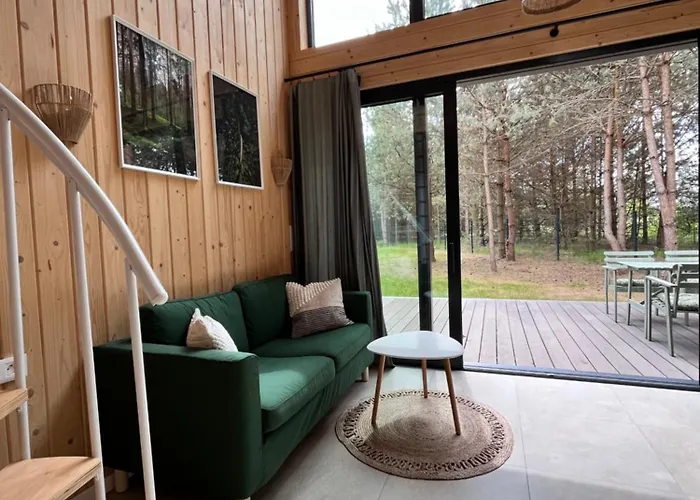 I Skaly, Jura Apartmán