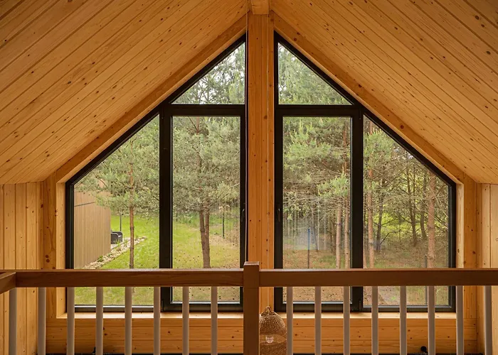 I Skaly, Jura Apartmán Lutowiec